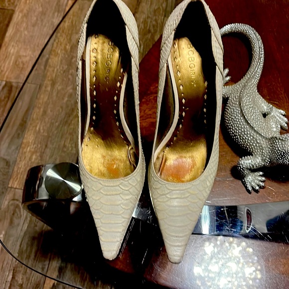 BcBg Stilettos - Picture 1 of 7